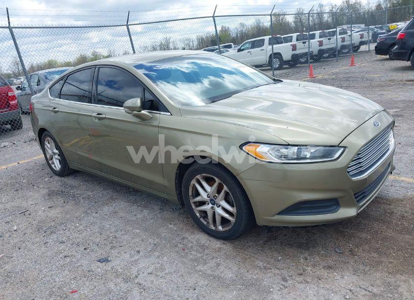 2013 Ford Fusion SE (VIN 3FA6P0HR3DR103482) main photo
