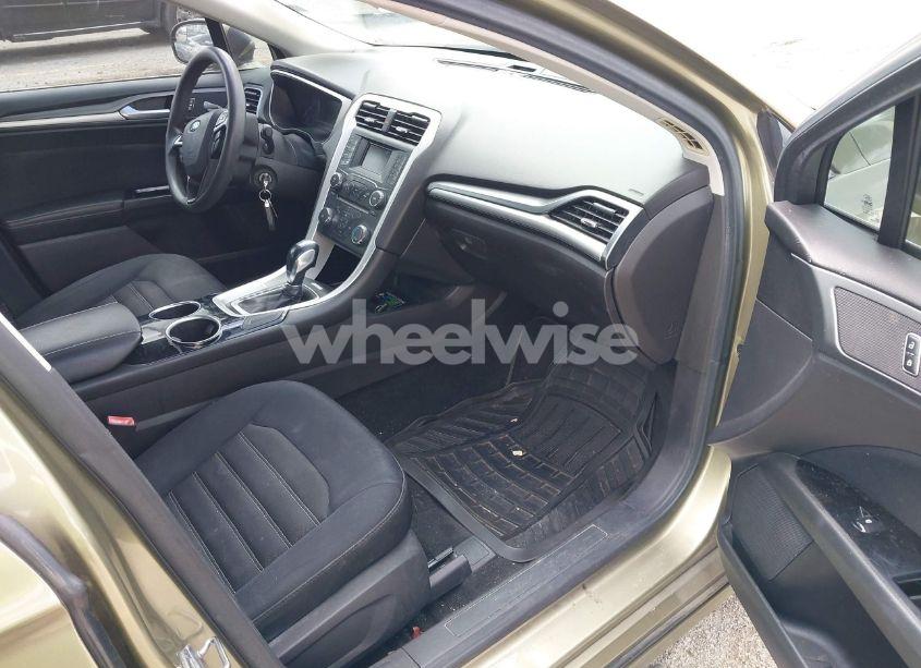 Photo 5 of 2013 Ford Fusion SE (VIN 3FA6P0HR3DR103482)