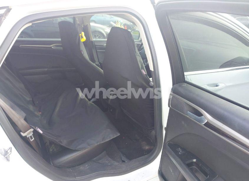 Photo 8 of 2013 Ford Fusion SE (VIN 3FA6P0HR3DR130858)