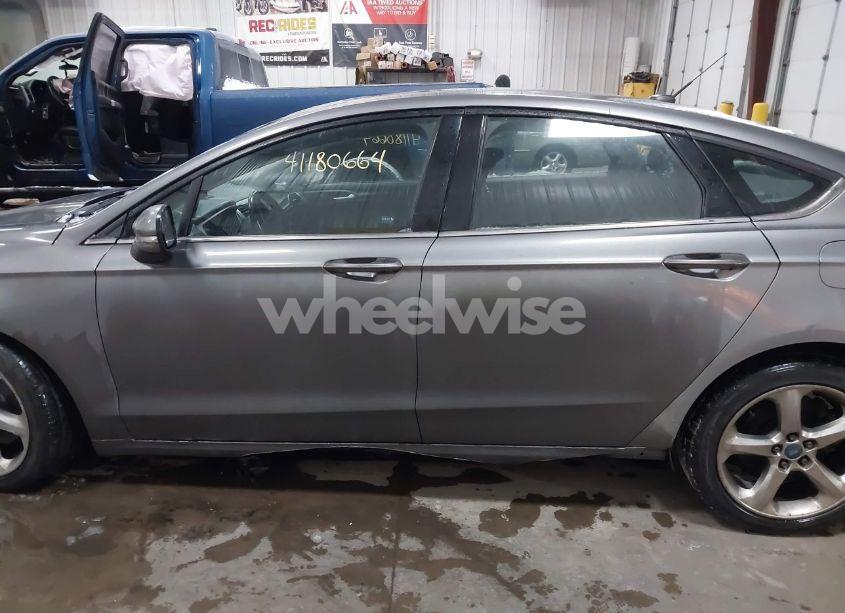 Photo 14 of 2013 Ford Fusion SE (VIN 3FA6P0HR3DR141861)