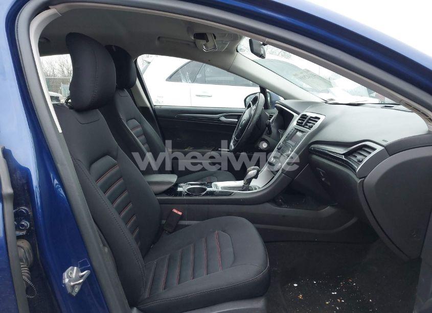 Photo 5 of 2013 Ford Fusion SE (VIN 3FA6P0HR3DR174522)