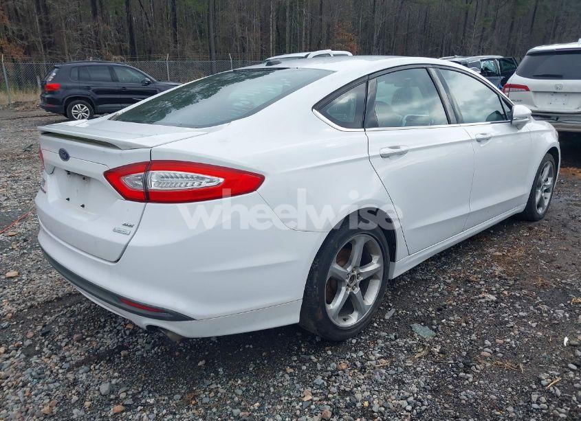 Photo 4 of 2013 Ford Fusion SE (VIN 3FA6P0HR3DR188372)