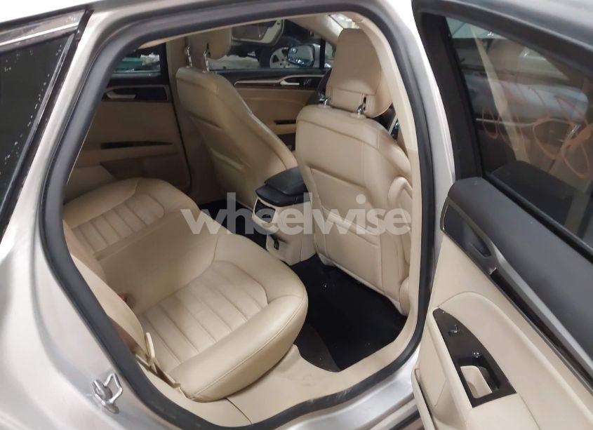 Photo 8 of 2013 Ford Fusion SE (VIN 3FA6P0HR3DR197833)