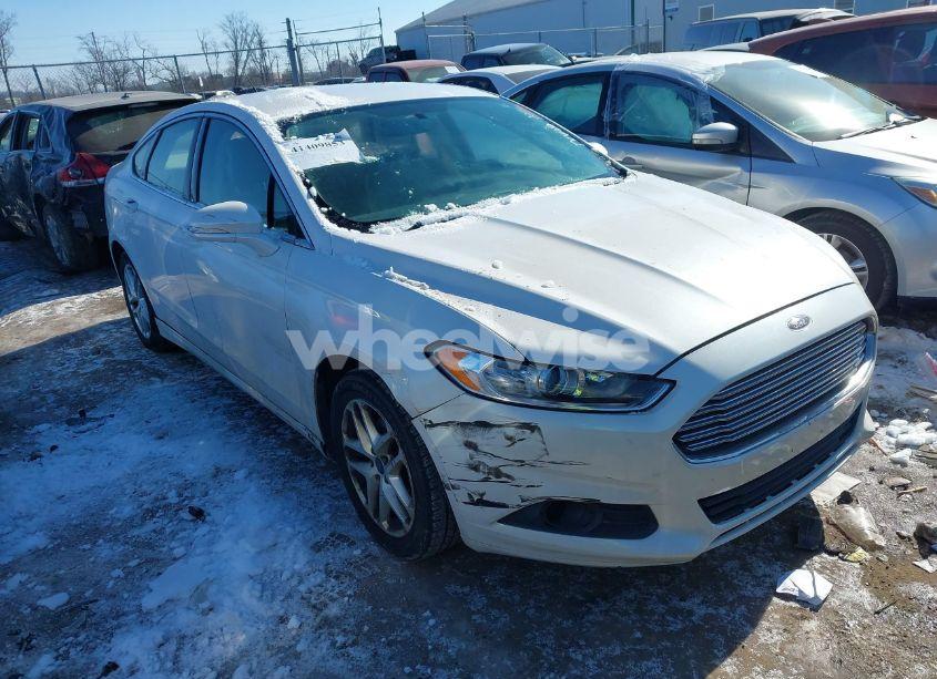 2013 Ford Fusion SE (VIN 3FA6P0HR3DR340666) main photo