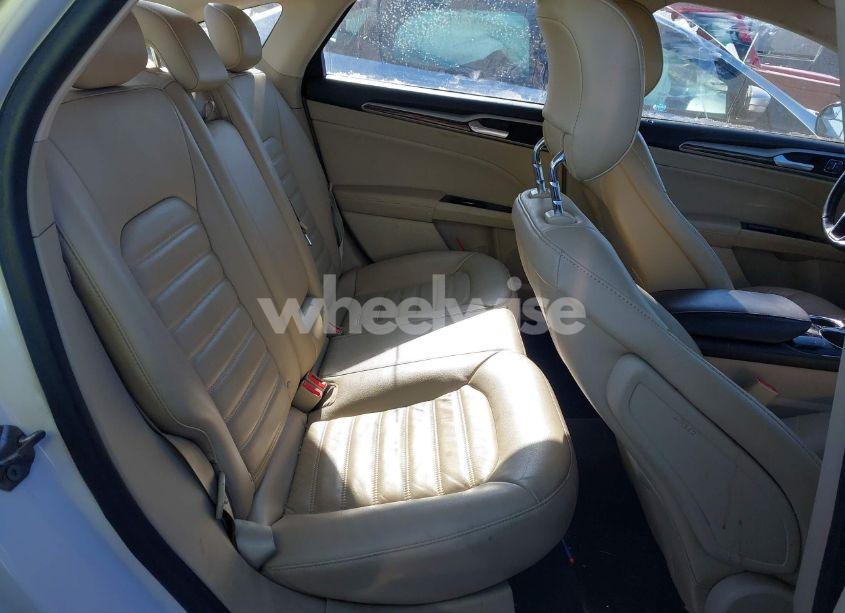 Photo 8 of 2013 Ford Fusion SE (VIN 3FA6P0HR3DR340666)