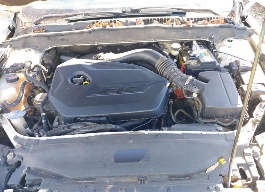 Photo 10 of 2013 Ford Fusion SE (VIN 3FA6P0HR3DR374431)