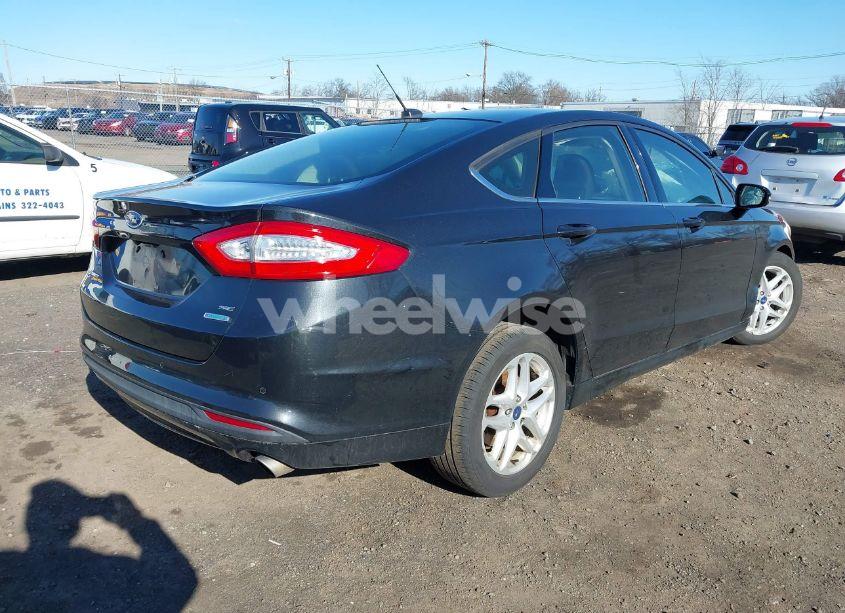 Photo 4 of 2013 Ford Fusion SE (VIN 3FA6P0HR3DR381282)