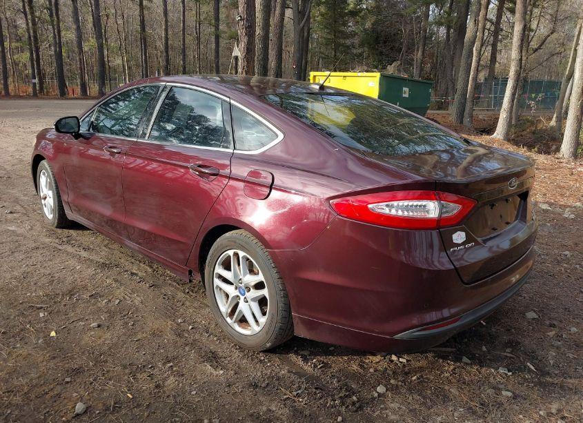 Photo 3 of 2013 Ford Fusion SE (VIN 3FA6P0HR4DR104074)