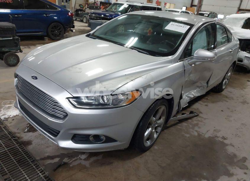 Photo 2 of 2013 Ford Fusion SE (VIN 3FA6P0HR4DR113888)