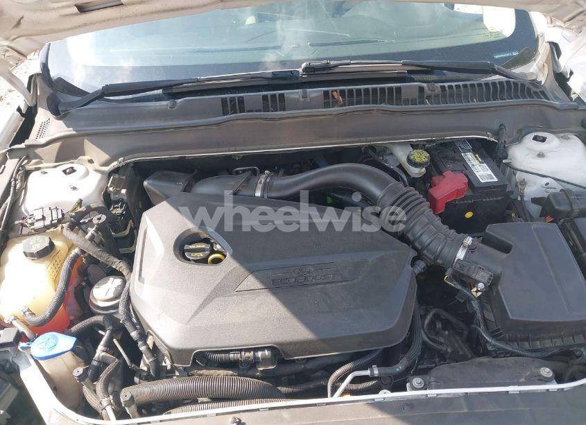 Photo 10 of 2013 Ford Fusion SE (VIN 3FA6P0HR4DR130772)