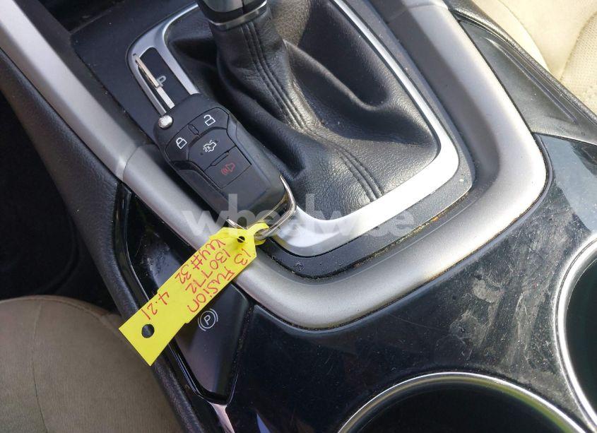 Photo 11 of 2013 Ford Fusion SE (VIN 3FA6P0HR4DR130772)