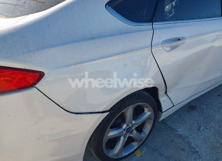 Photo 12 of 2013 Ford Fusion SE (VIN 3FA6P0HR4DR131114)