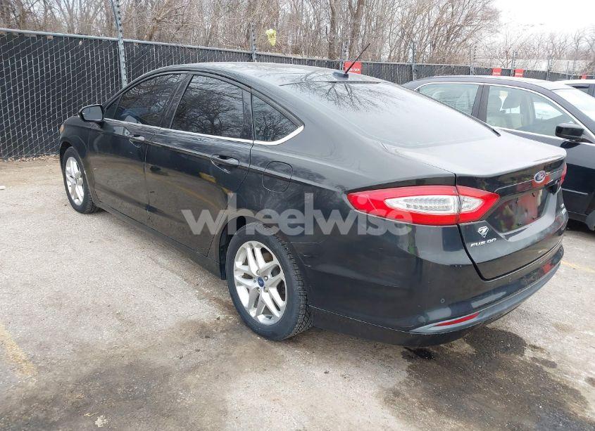 Photo 3 of 2013 Ford Fusion SE (VIN 3FA6P0HR4DR150052)