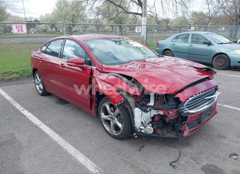 2013 Ford Fusion SE (VIN 3FA6P0HR4DR152416) main photo