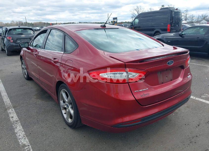 Photo 3 of 2013 Ford Fusion SE (VIN 3FA6P0HR4DR152416)