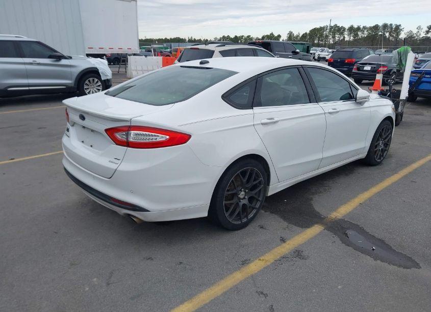 Photo 4 of 2013 Ford Fusion SE (VIN 3FA6P0HR4DR160869)