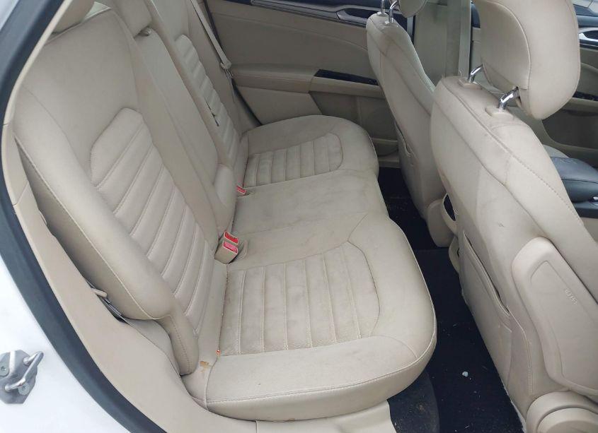 Photo 8 of 2013 Ford Fusion SE (VIN 3FA6P0HR4DR160869)