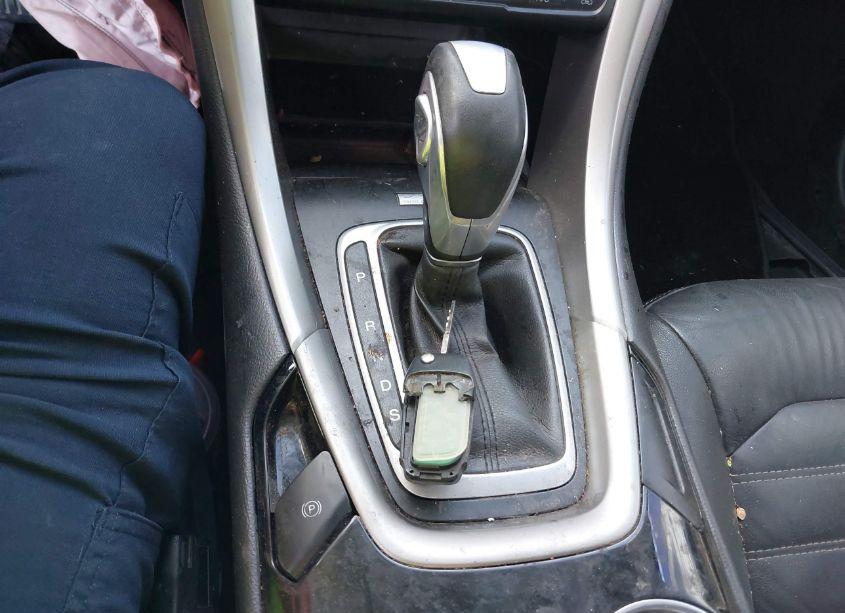 Photo 11 of 2013 Ford Fusion SE (VIN 3FA6P0HR4DR209178)