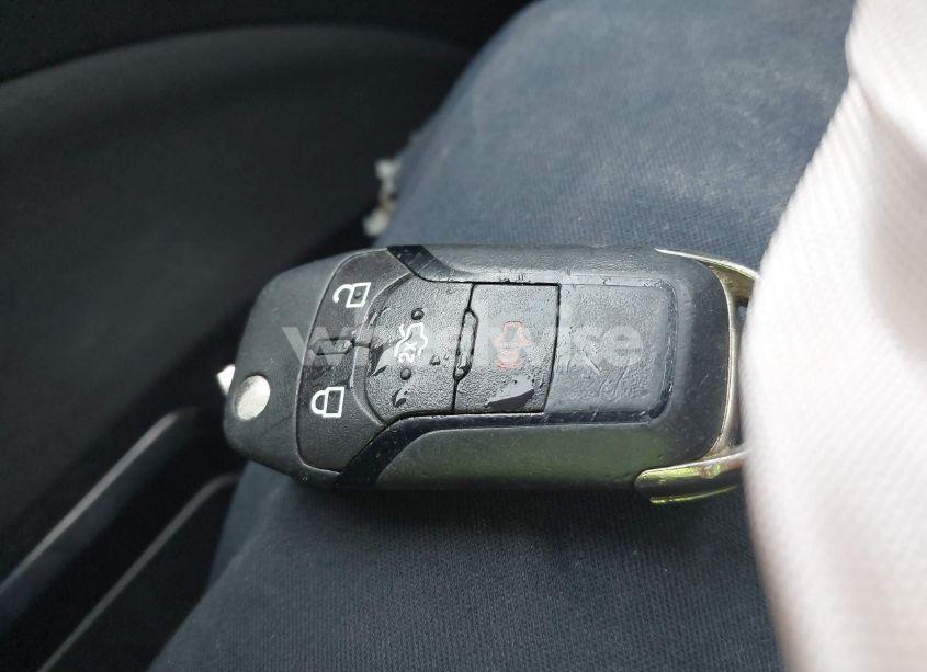 Photo 11 of 2013 Ford Fusion SE (VIN 3FA6P0HR4DR218480)