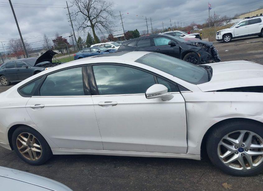 Photo 13 of 2013 Ford Fusion SE (VIN 3FA6P0HR4DR218737)