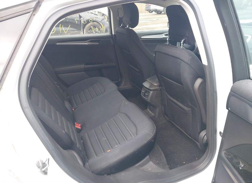 Photo 8 of 2013 Ford Fusion SE (VIN 3FA6P0HR4DR218737)