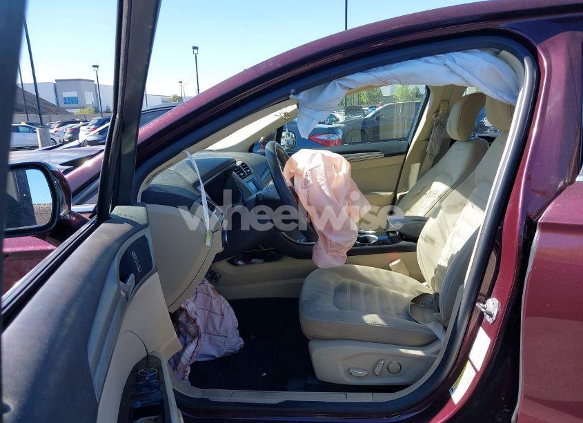 Photo 5 of 2013 Ford Fusion SE (VIN 3FA6P0HR4DR227406)