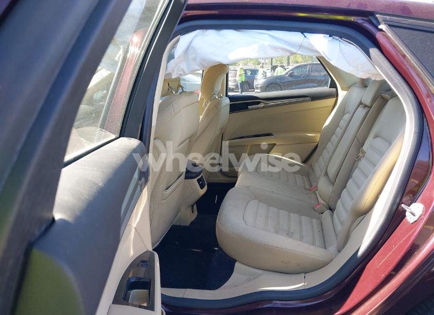 Photo 8 of 2013 Ford Fusion SE (VIN 3FA6P0HR4DR227406)