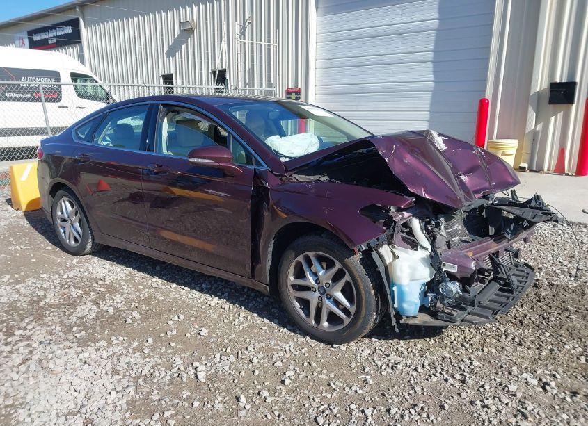 2013 Ford Fusion SE (VIN 3FA6P0HR4DR252144) main photo