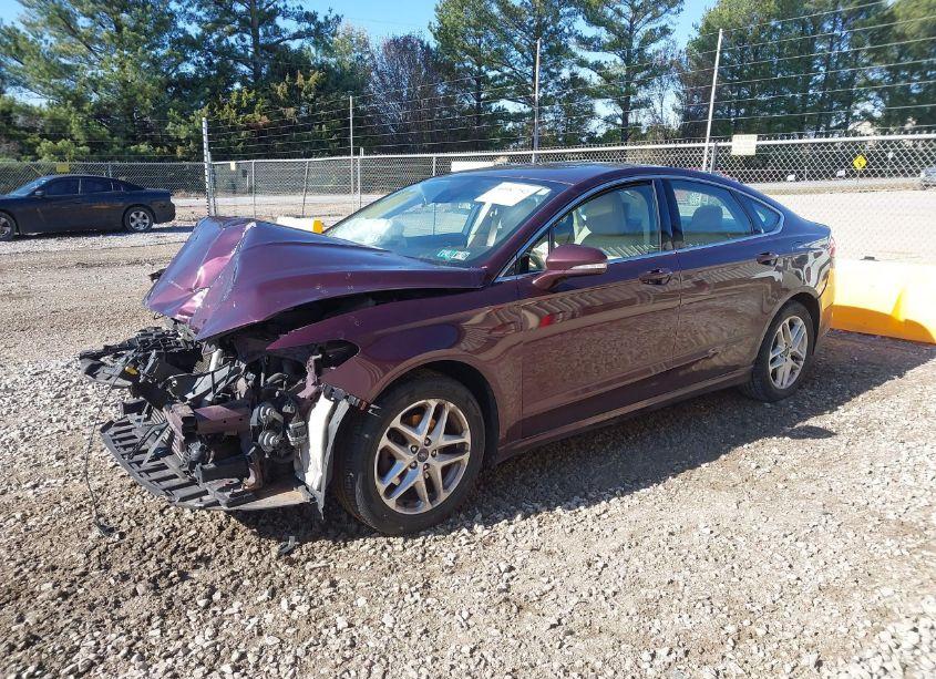Photo 2 of 2013 Ford Fusion SE (VIN 3FA6P0HR4DR252144)