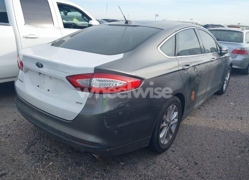 Photo 4 of 2013 Ford Fusion SE (VIN 3FA6P0HR4DR253780)