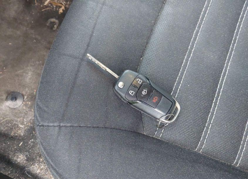 Photo 11 of 2013 Ford Fusion SE (VIN 3FA6P0HR4DR263354)