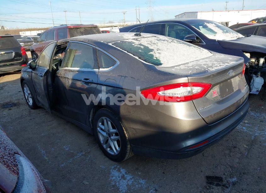 Photo 3 of 2013 Ford Fusion SE (VIN 3FA6P0HR4DR287377)