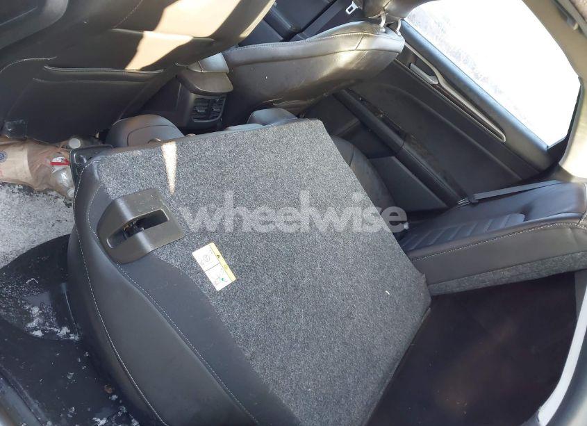 Photo 8 of 2013 Ford Fusion SE (VIN 3FA6P0HR4DR287377)