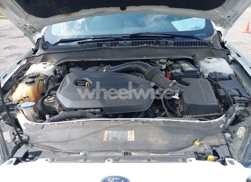 Photo 10 of 2013 Ford Fusion SE (VIN 3FA6P0HR4DR289243)