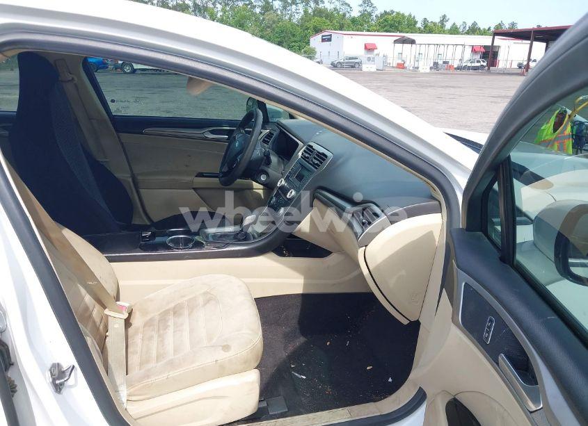 Photo 5 of 2013 Ford Fusion SE (VIN 3FA6P0HR4DR289243)