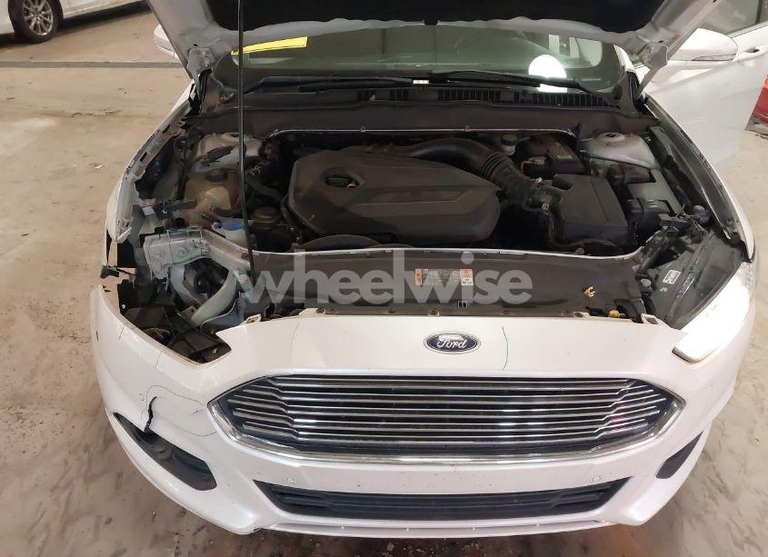 Photo 10 of 2013 Ford Fusion SE (VIN 3FA6P0HR4DR317459)