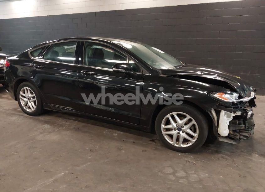 2013 Ford Fusion SE (VIN 3FA6P0HR4DR366984) main photo