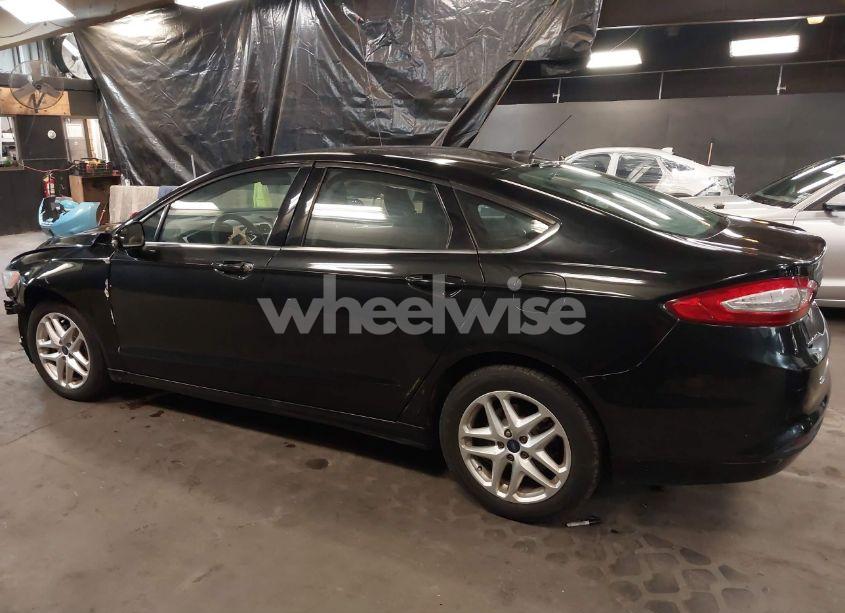 Photo 3 of 2013 Ford Fusion SE (VIN 3FA6P0HR4DR366984)