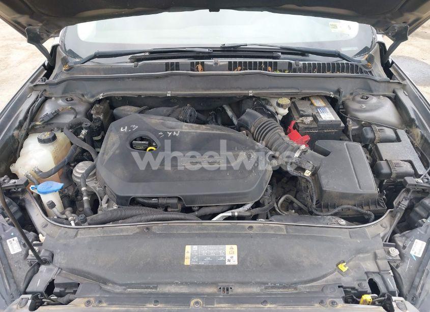 Photo 10 of 2013 Ford Fusion SE (VIN 3FA6P0HR4DR369271)