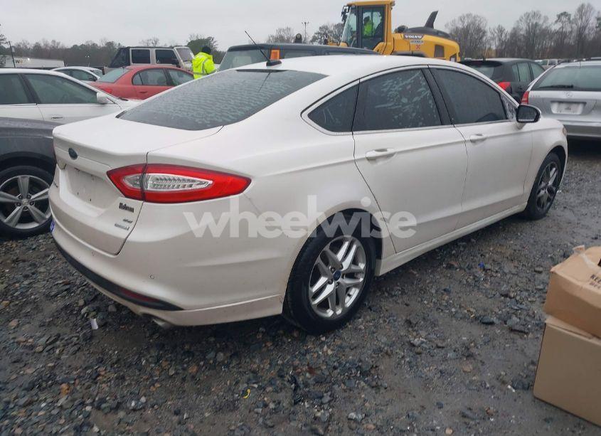 Photo 4 of 2013 Ford Fusion SE (VIN 3FA6P0HR5DR101118)