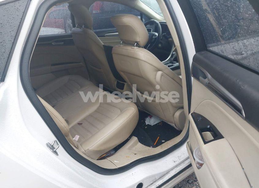 Photo 8 of 2013 Ford Fusion SE (VIN 3FA6P0HR5DR101118)