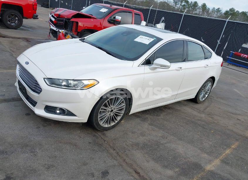 Photo 2 of 2013 Ford Fusion SE (VIN 3FA6P0HR5DR101300)