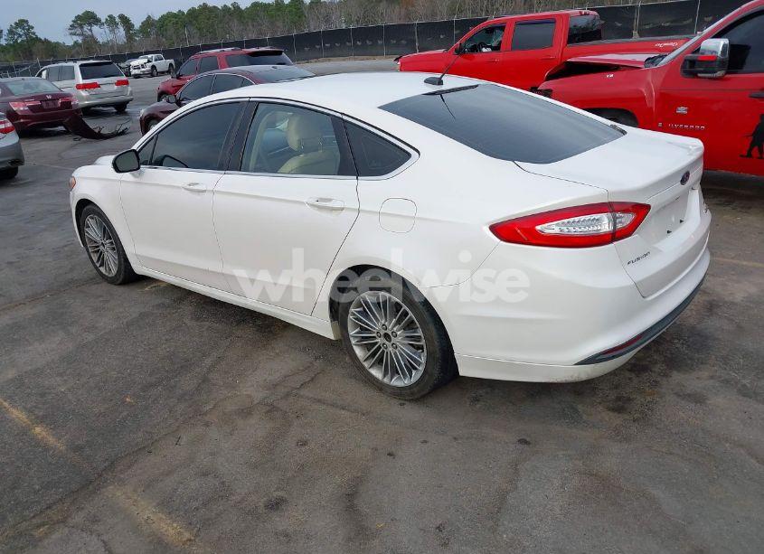 Photo 3 of 2013 Ford Fusion SE (VIN 3FA6P0HR5DR101300)
