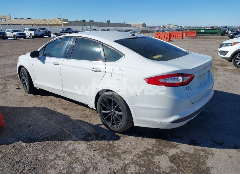 Photo 3 of 2013 Ford Fusion SE (VIN 3FA6P0HR5DR119666)