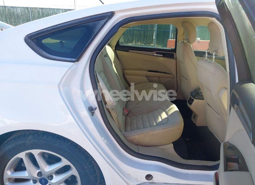 Photo 8 of 2013 Ford Fusion SE (VIN 3FA6P0HR5DR119666)