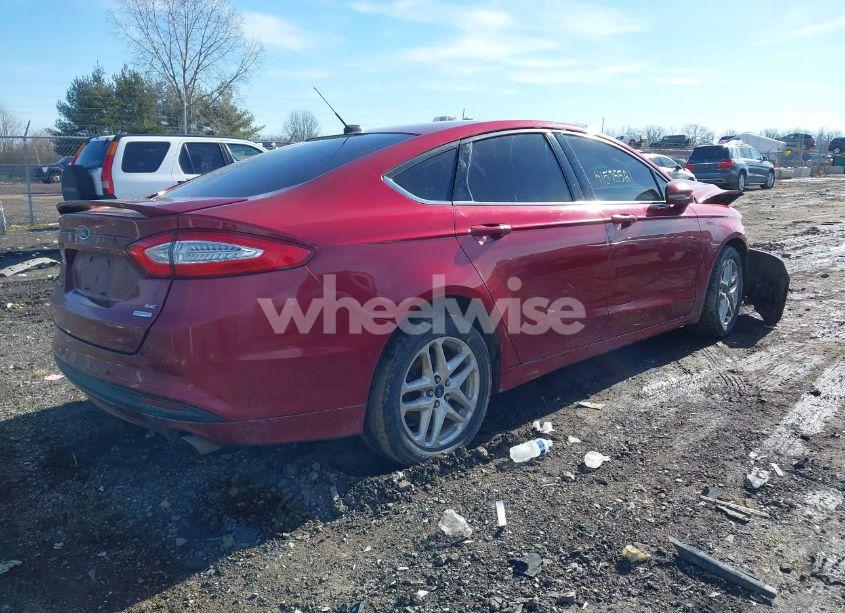 Photo 4 of 2013 Ford Fusion SE (VIN 3FA6P0HR5DR129467)