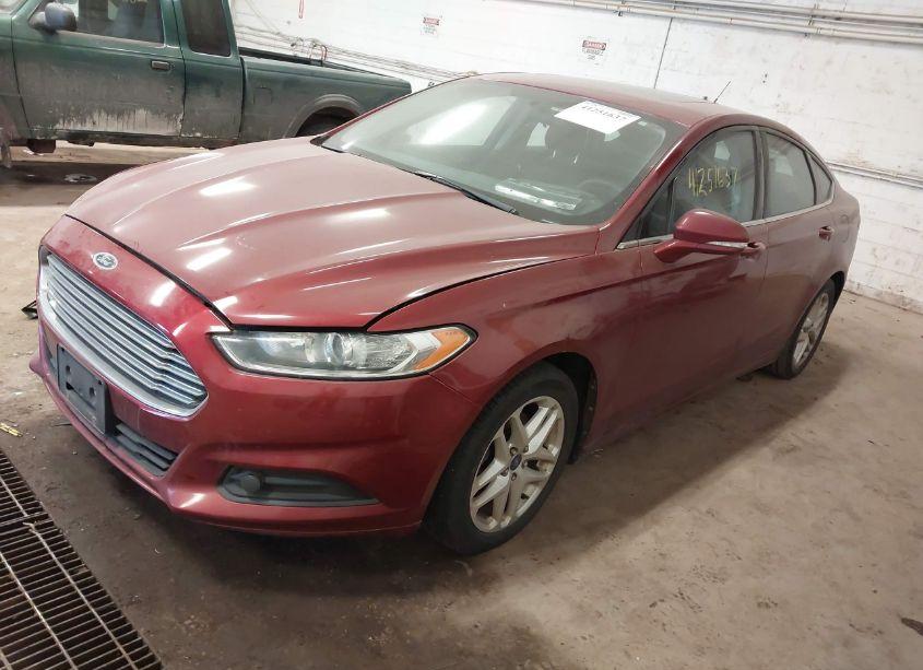 Photo 2 of 2013 Ford Fusion SE (VIN 3FA6P0HR5DR169807)