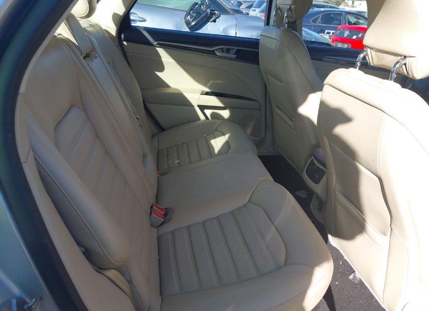 Photo 8 of 2013 Ford Fusion SE (VIN 3FA6P0HR5DR174330)