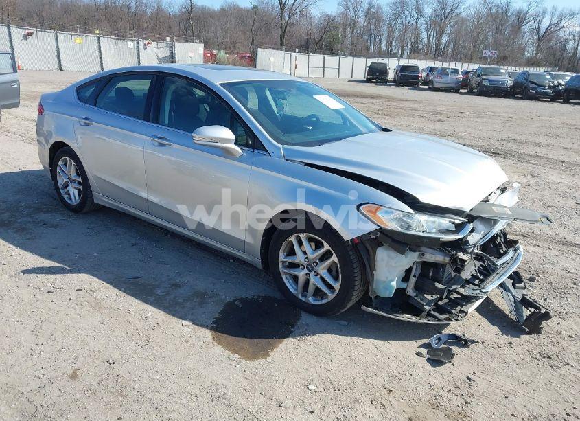 2013 Ford Fusion SE (VIN 3FA6P0HR5DR181729) main photo