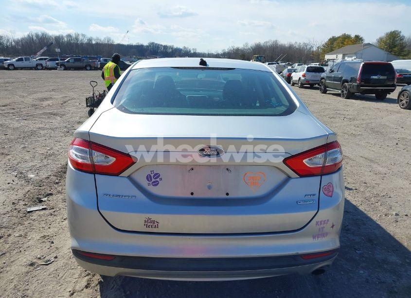 Photo 16 of 2013 Ford Fusion SE (VIN 3FA6P0HR5DR181729)
